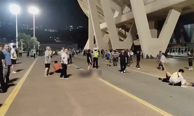 Xe ô tô lao vào nhóm người đang tập thể dục, 35 người qua đời gây chấn động dư luận Xe ô tô lao vào nhóm người đang tập thể dục, 35 người qua đời gây chấn động dư luận