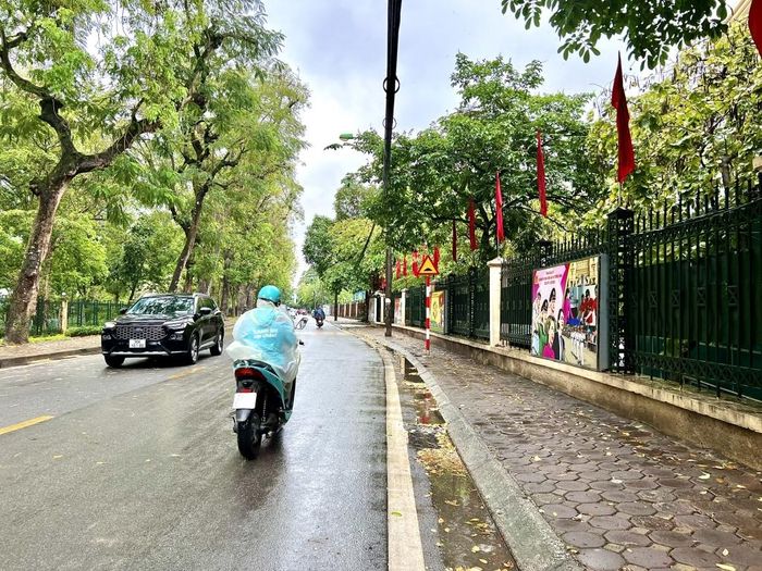 5b86cb78fa31136f4a20 Dự báo thời tiết 19/8: Bắc Bộ; Thanh Hóa mưa lớn; gió mạnh vùng ven biển Quảng Ninh-Hải Phòng. Ảnh: Vân Lê