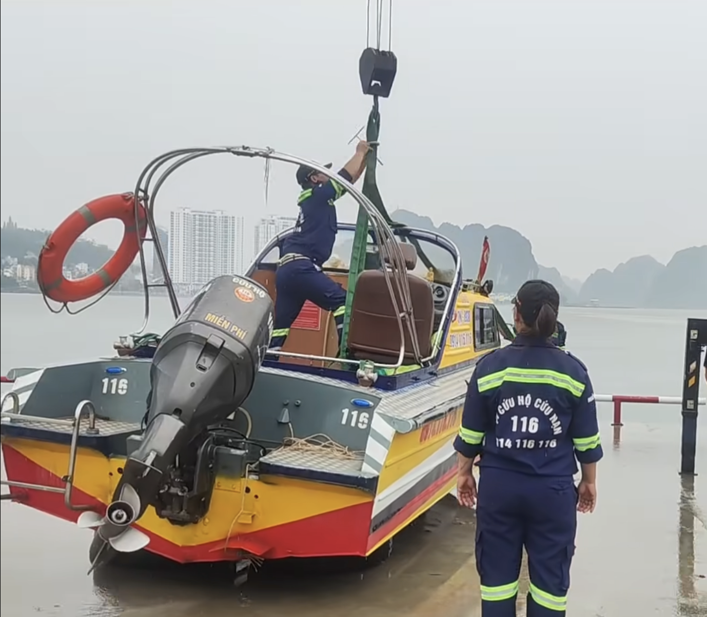 "60 triệu chuộc xác": Khi nỗi đau bị đem ra mặc cả và những “cuộc thương lượng trên sông” từ lời kể của Đội 116 - Ảnh 5.