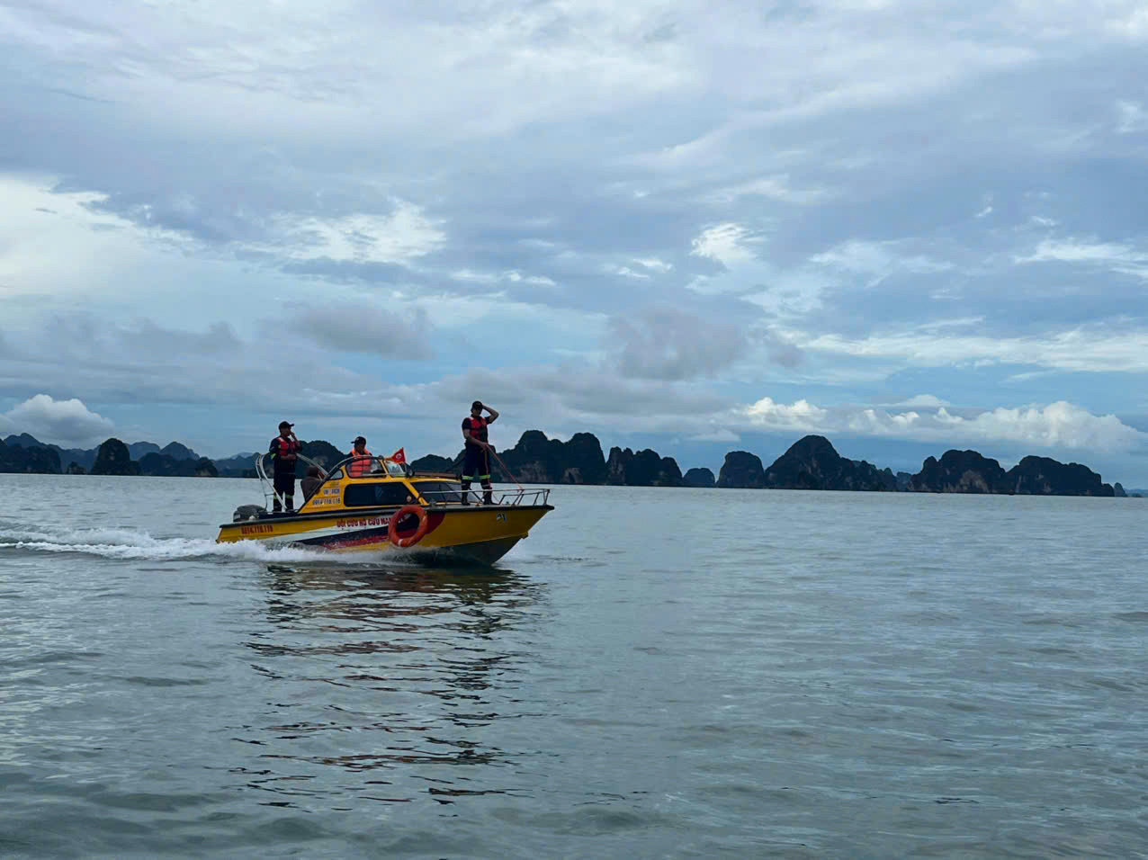 "60 triệu chuộc xác": Khi nỗi đau bị đem ra mặc cả và những “cuộc thương lượng trên sông” từ lời kể của Đội 116 - Ảnh 10.