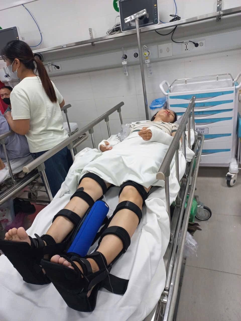 547802027_1422387428854231_8831911357133348631_n Có thể là hình ảnh về 2 người và bệnh viện
