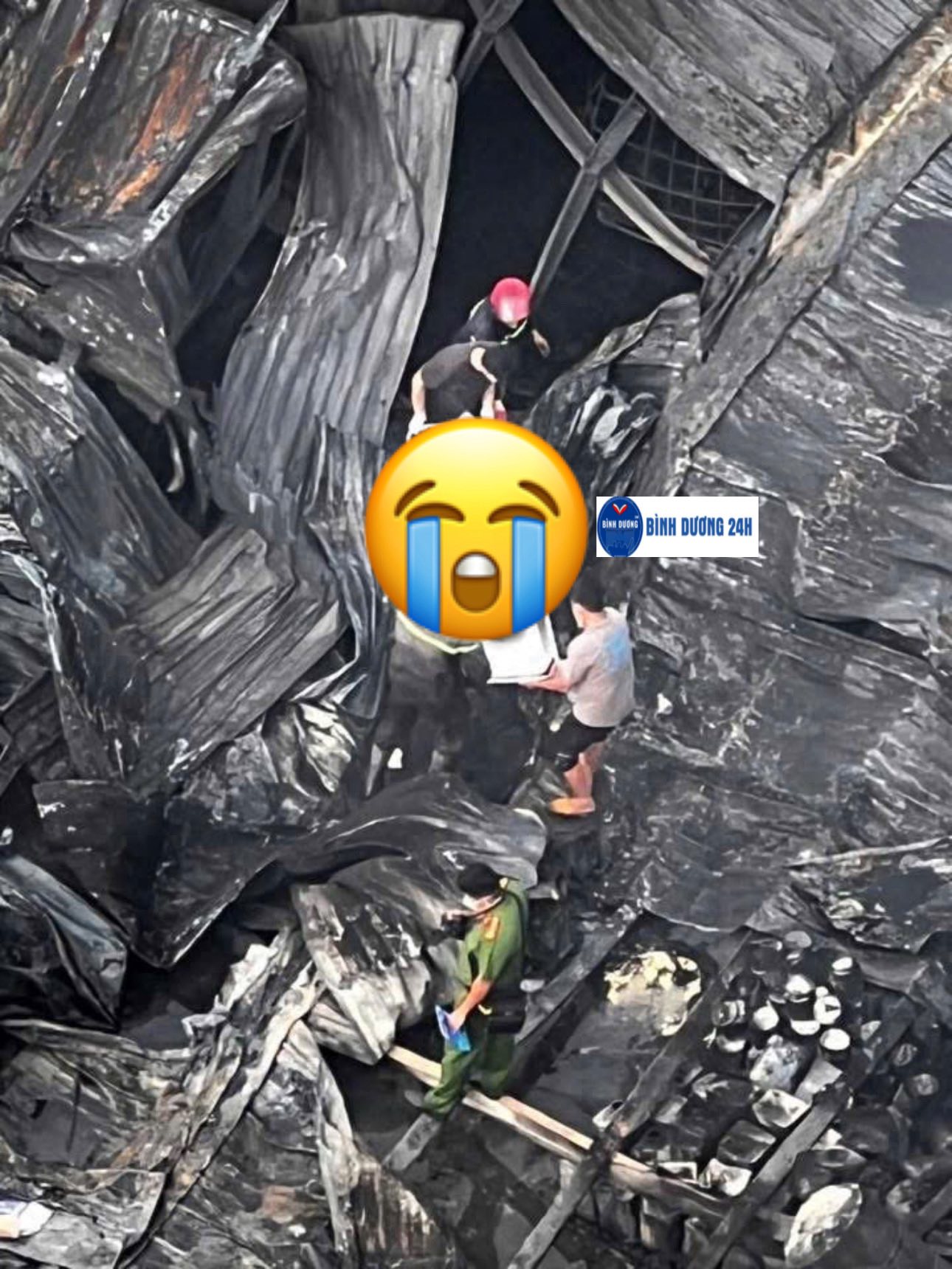 548193243_1206491191511676_1844200519726917070_n Có thể là hình ảnh về 1 người, ngọn lửa và văn bản cho biết 'لا BÌNH ---BNHDUONG24H DƯƠNG DƯƠNG24H 24H'