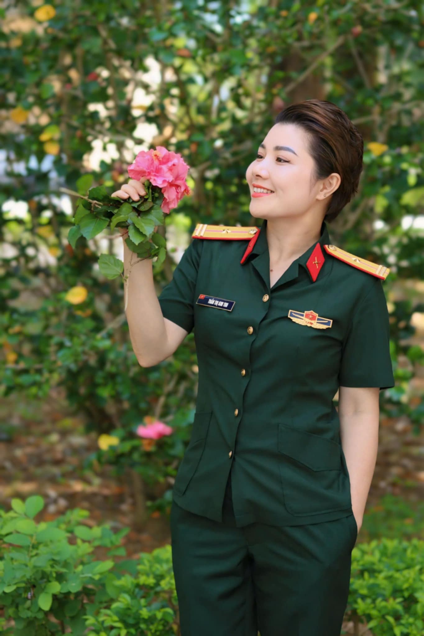 Hai nữ quân nhân có giọng đọc lay động trái tim trong lễ diễu binh, diễu hành mừng 80 năm Quốc khánh 2/9  - Ảnh 3.