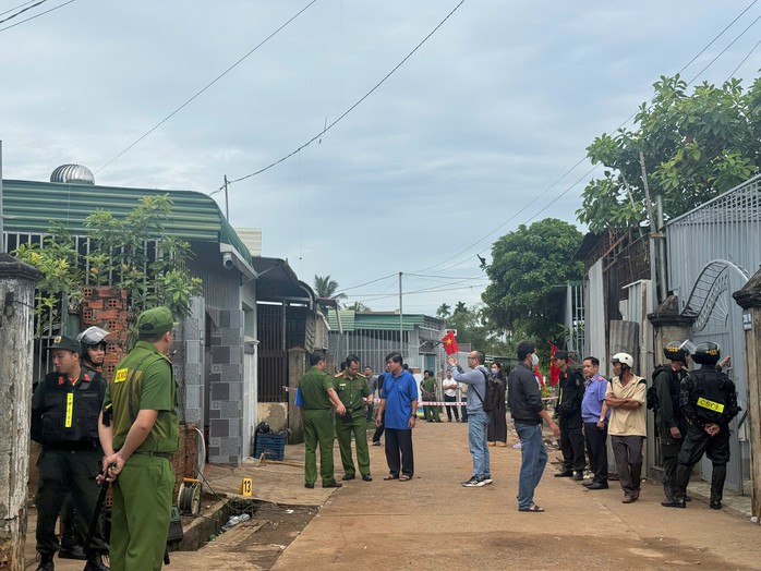 Vụ thảm án tại Đắk Lắk: Hung thủ ra tay tàn nhẫn, trừ con của mình- Ảnh 2.