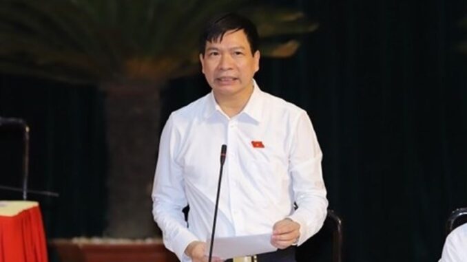 ong-thuc Ông Trần Văn Thức - Nguyên Giám đốc Sở Giáo dục và Đào tạo tỉnh Thanh Hóa bị khởi tố về hành vi “Giả mạo trong công tác“. Ảnh: Minh Hoàng