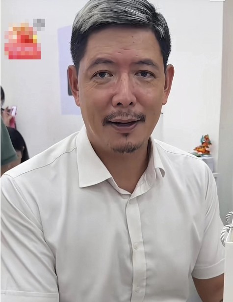 sieu-mau-binh-minh-lo-ngoai-hinh-khac-la-gay-choang-sau-khi-roi-showbiz-lay-vo-dai-gia-1