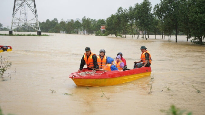 Chủ tịch Đà Nẵng nói về lý do không xin hỗ trợ trước mắt từ Trung ương- Ảnh 1.