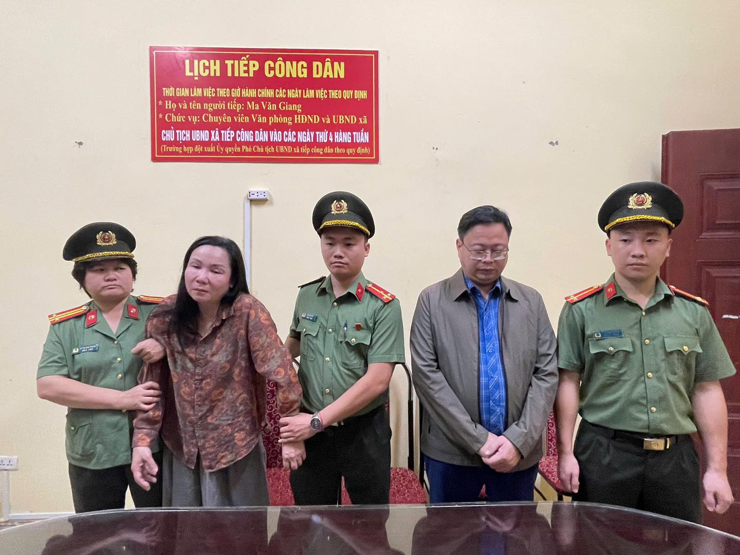 Bắt tạm giam Trần Thị Mùi và Nguyễn Đình Tân- Ảnh 1. Bắt tạm giam Trần Thị Mùi và Nguyễn Đình Tân- Ảnh 1.